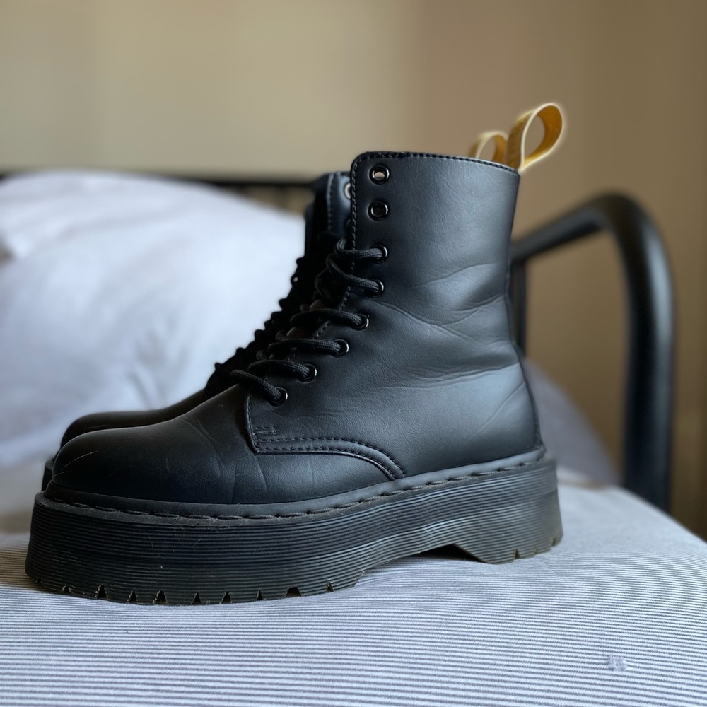 Dr Martens vegan all black Jadons II Mono Platfom boots. Size US 8 UK 6